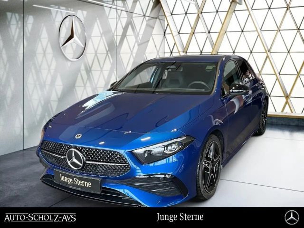 Mercedes-Benz A-Klasse A 200 AMG Line A 200 d