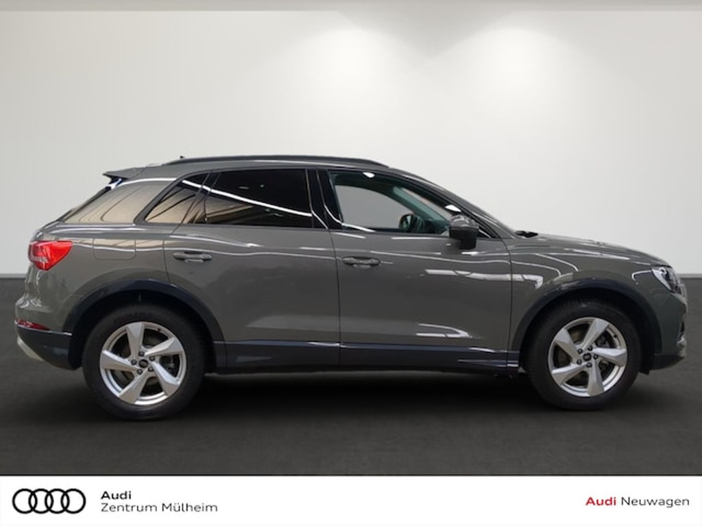 Audi Q3 S-Tronic 35 TFSI