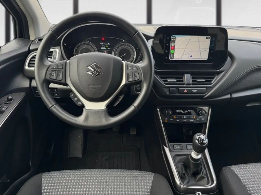 Suzuki S-Cross