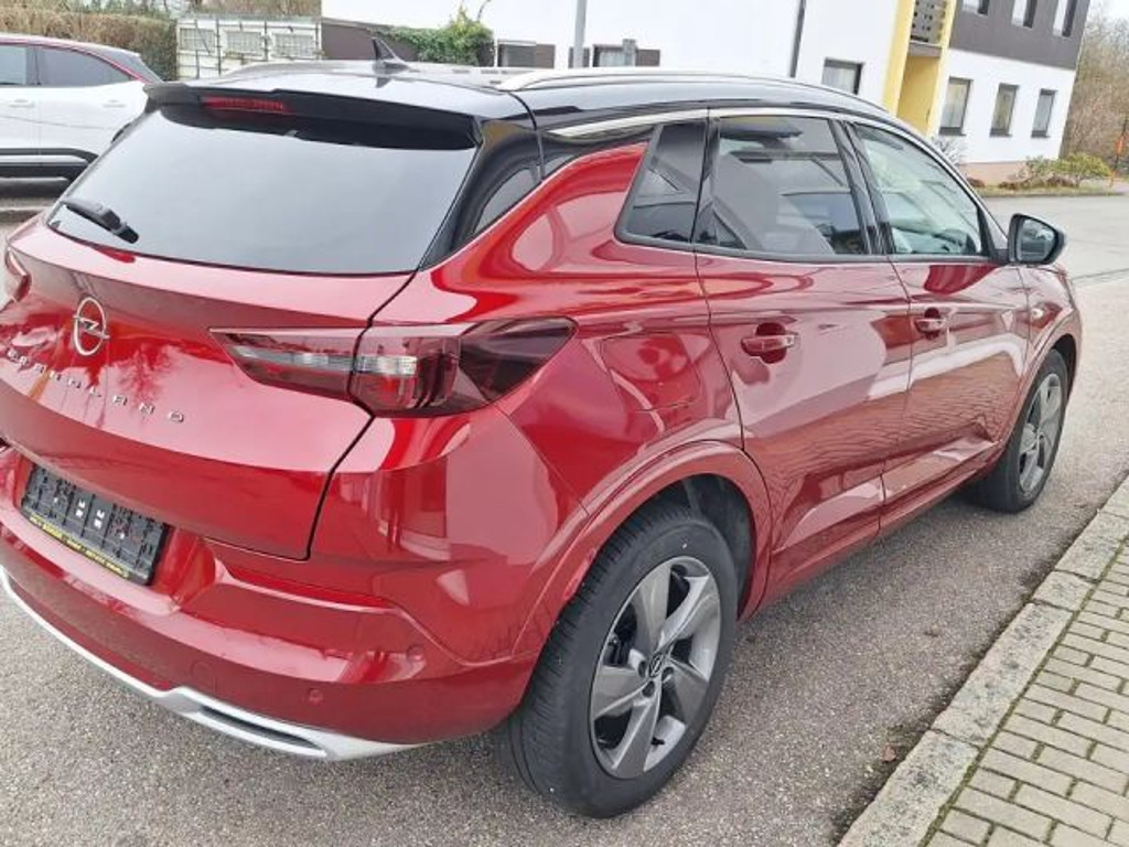 Opel Grandland X Innovation Ultimate Hybrid