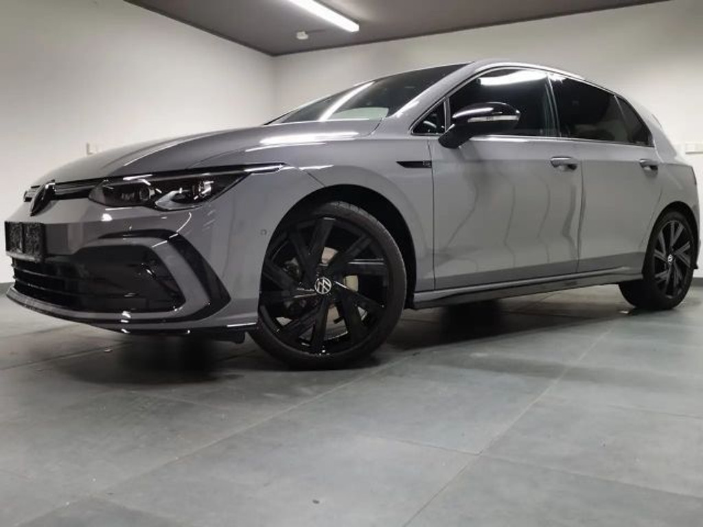 Volkswagen Golf Sport R-Line IQ.Drive