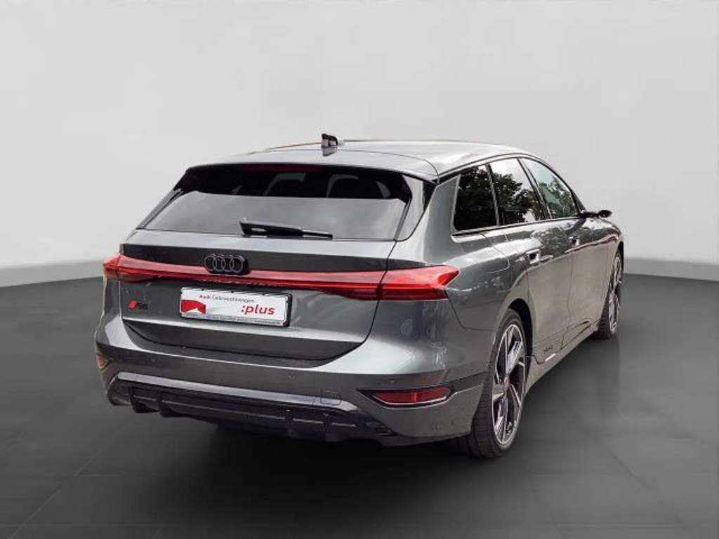 Audi S6 e-tron