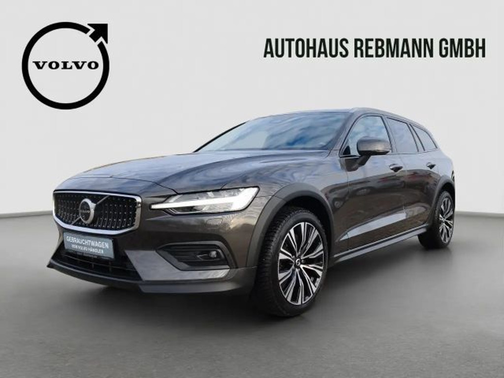 Volvo V60 Cross Country AWD Ultimate