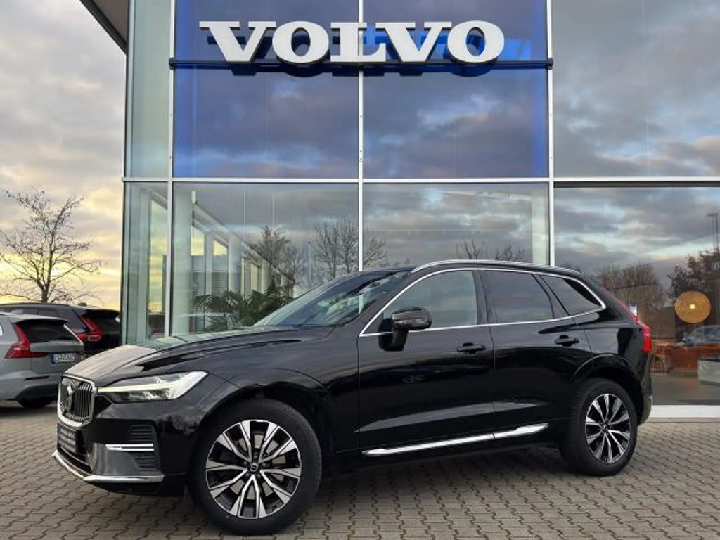 Volvo XC60 AWD Plus Bright