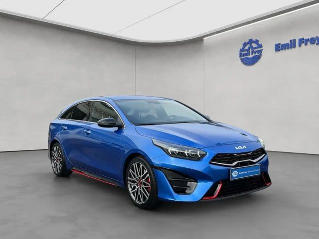 Kia ProCeed