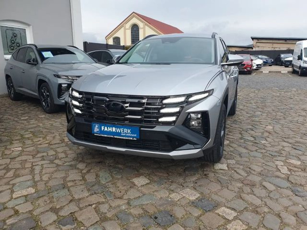 Hyundai Tucson Hybrid 2WD