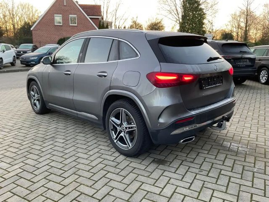 Mercedes-Benz GLA-Klasse