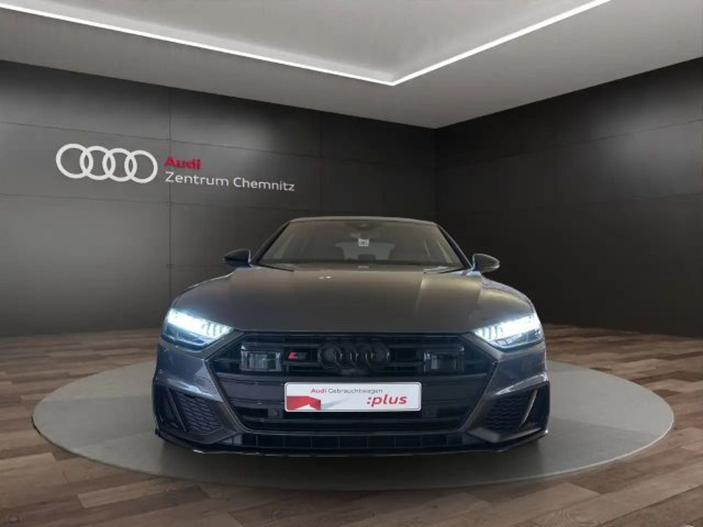 Audi S7