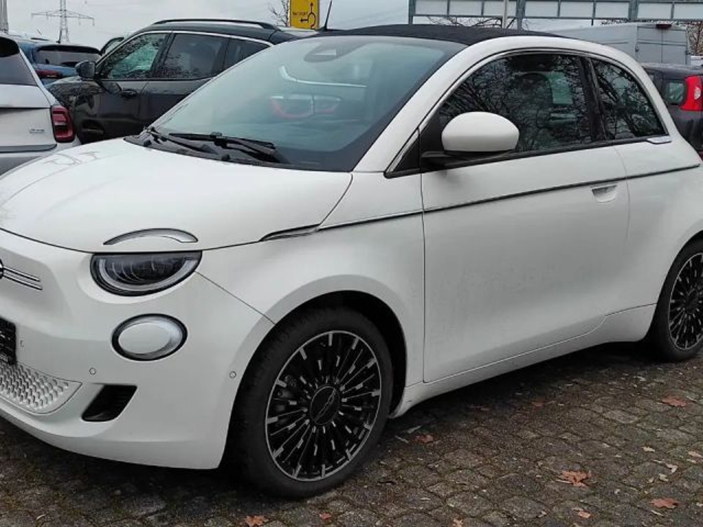 Fiat 500e La Prima by Bocelli
