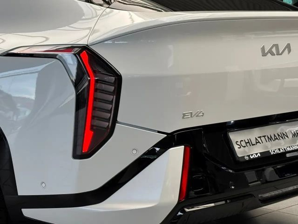 Kia EV4