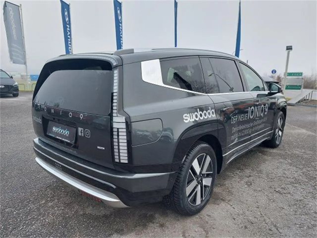 Hyundai IONIQ 9