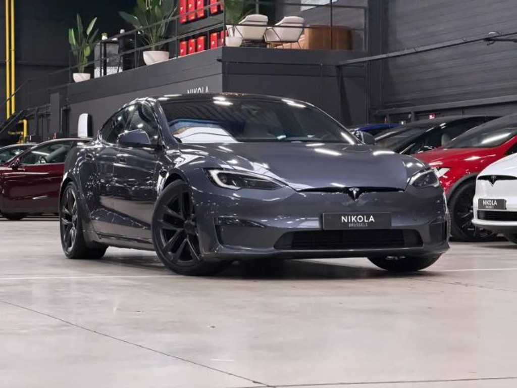Tesla Model S Plaid