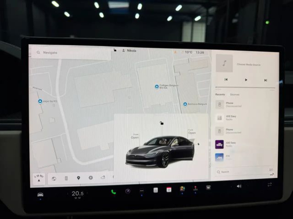 Tesla Model S