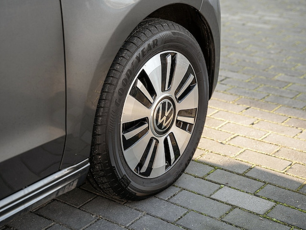 Volkswagen e-up!