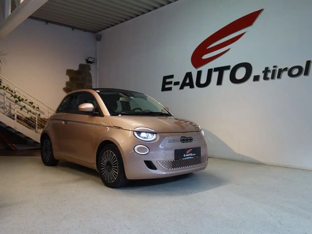 Fiat 500C Elektro 42 kWh CABRIO *SHZ *CARPLAY *MWST