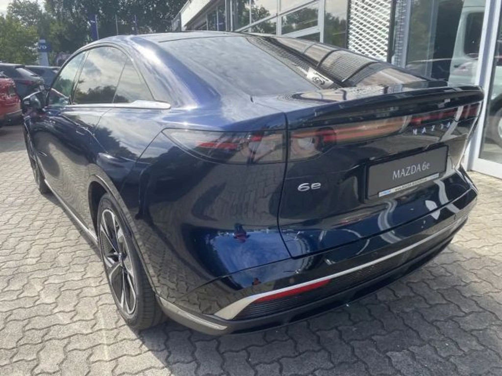 Mazda 6e