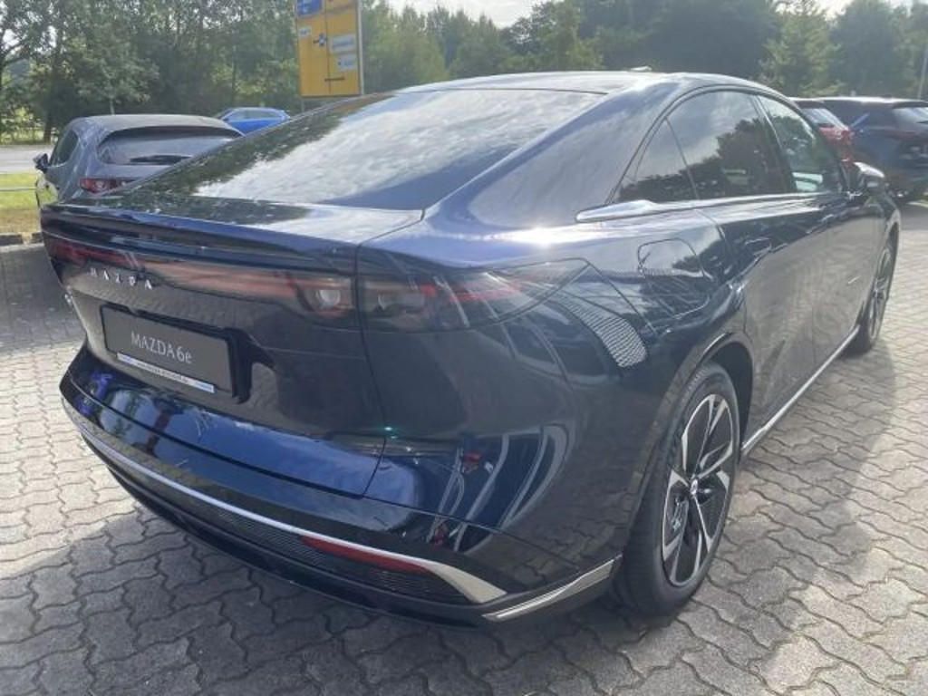 Mazda 6e