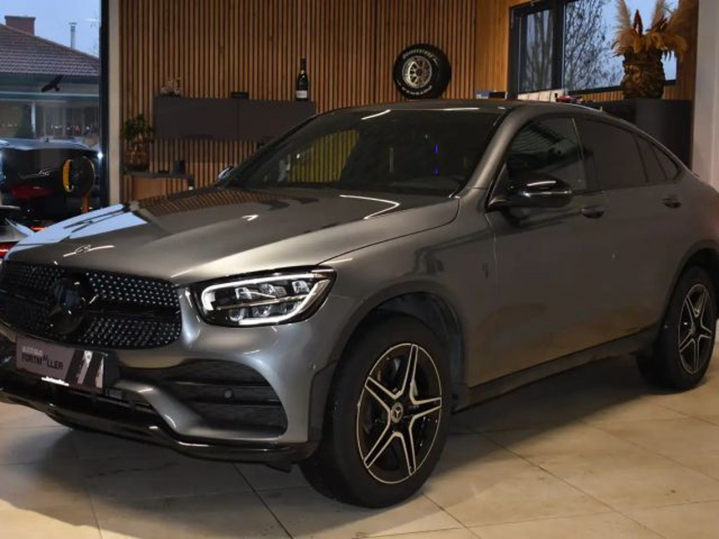 Mercedes-Benz GLC-Klasse GLC 300 4MATIC AMG Line Sport Edition Coupé Sportpakket