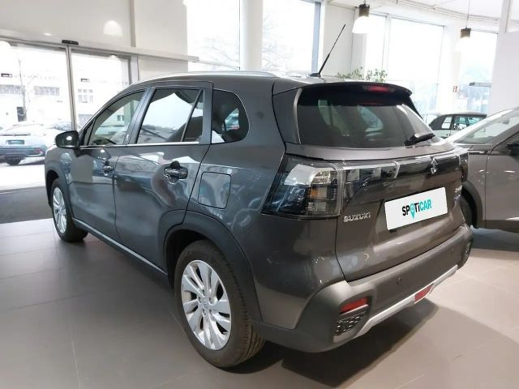 Suzuki S-Cross