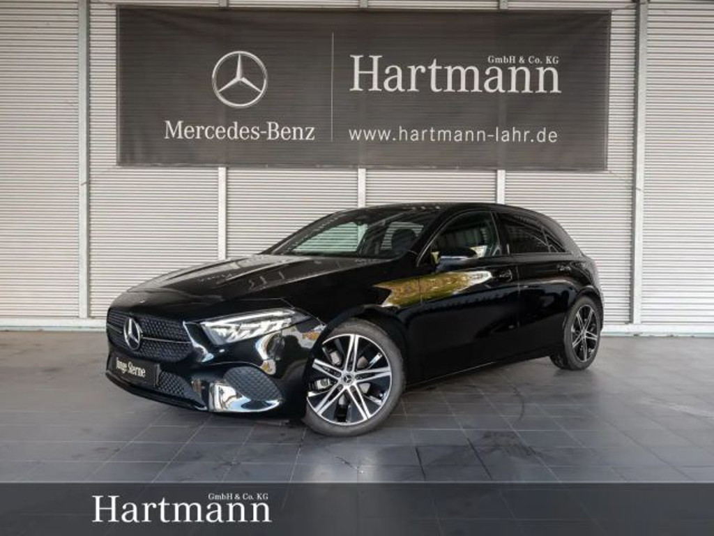 Mercedes-Benz A-Klasse A 200 Progressive Hatchback