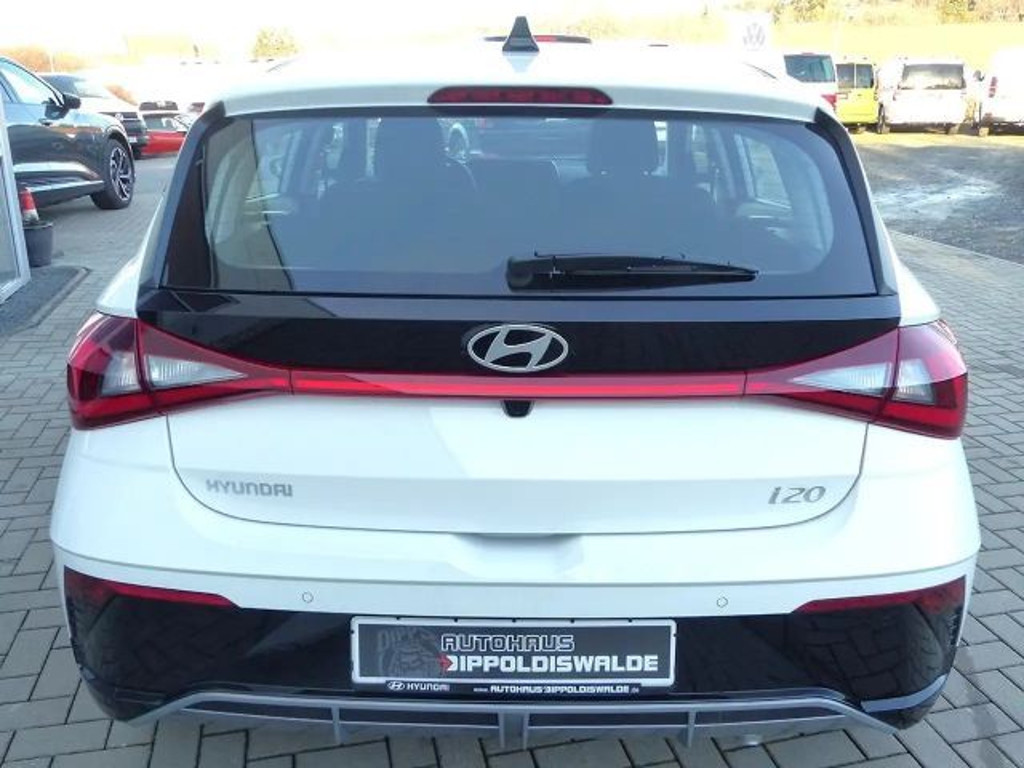 Hyundai i20
