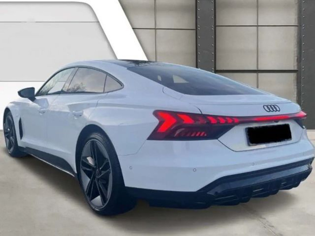 Audi e-tron GT