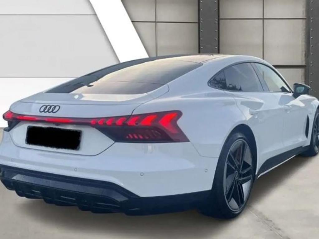 Audi e-tron GT