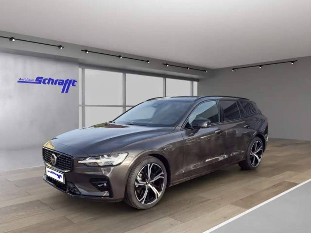 Volvo V60 Plus Dark