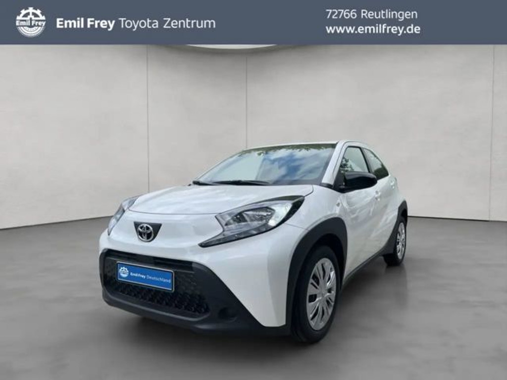 Toyota Aygo X Hatchback X-play Play