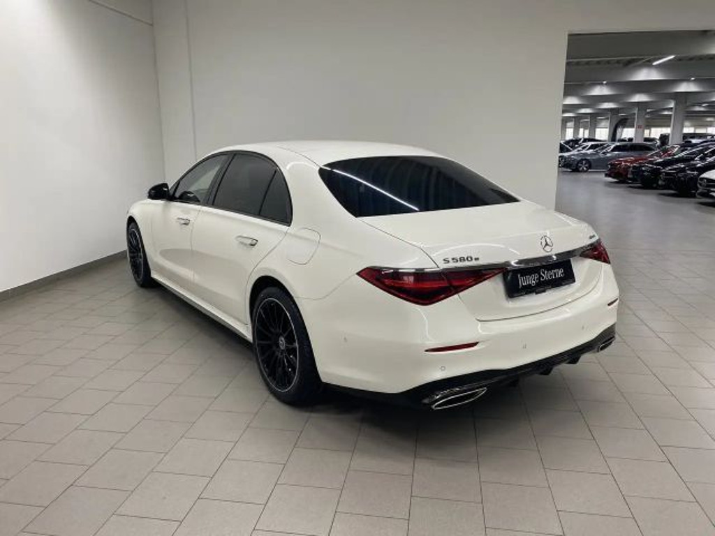 Mercedes-Benz S-Klasse