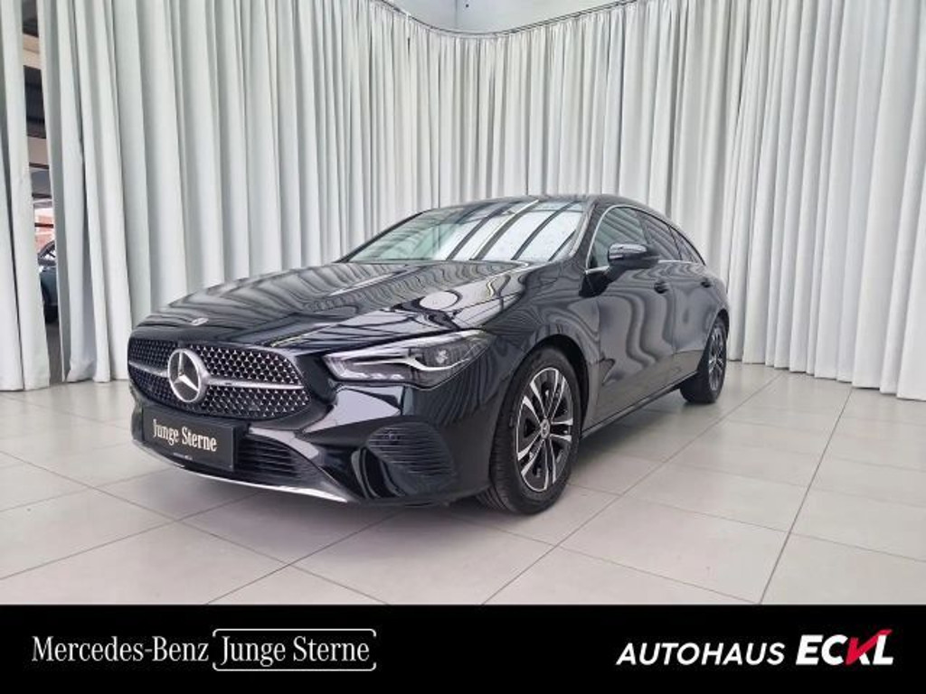 Mercedes-Benz CLA-Klasse CLA 180 Shooting Brake Progressive Sedan