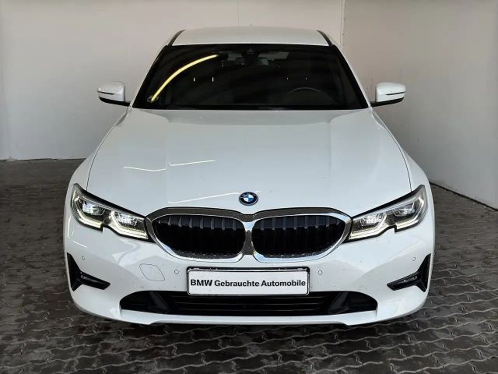 BMW 3 Serie 320 Advantage pakket Sedan 320e