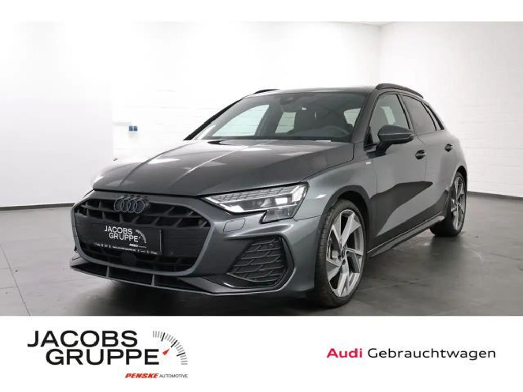 Audi A3 Sportback Sedan S-Line 35 TFSI