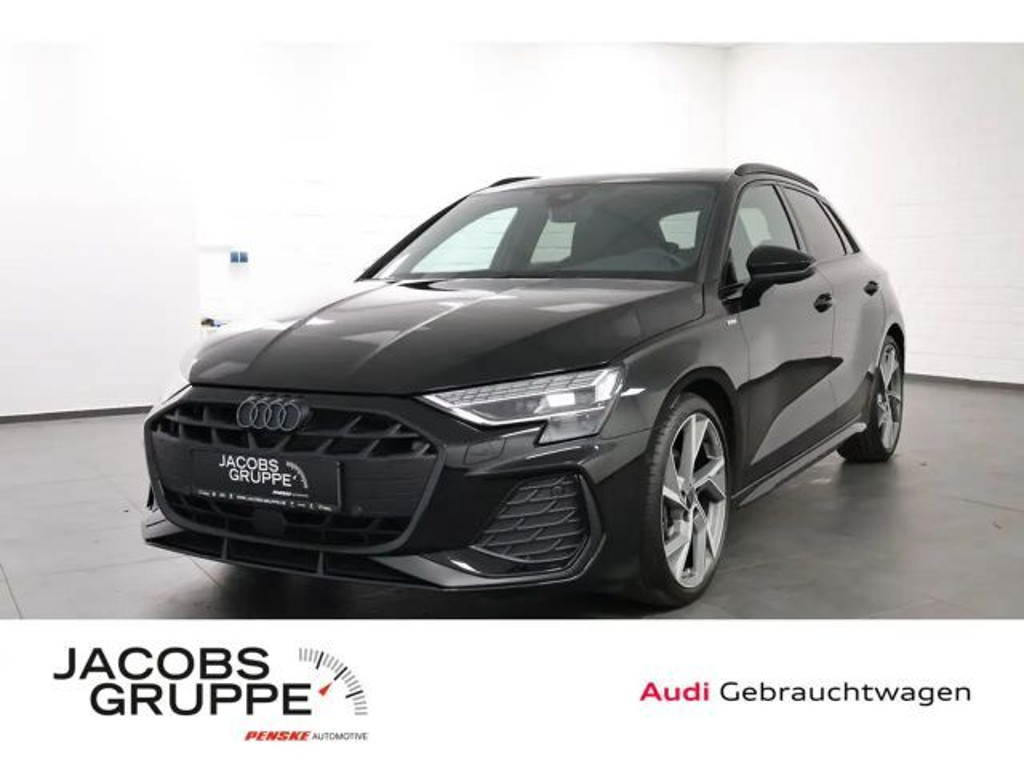 Audi A3 Sportback Sedan S-Line 35 TFSI