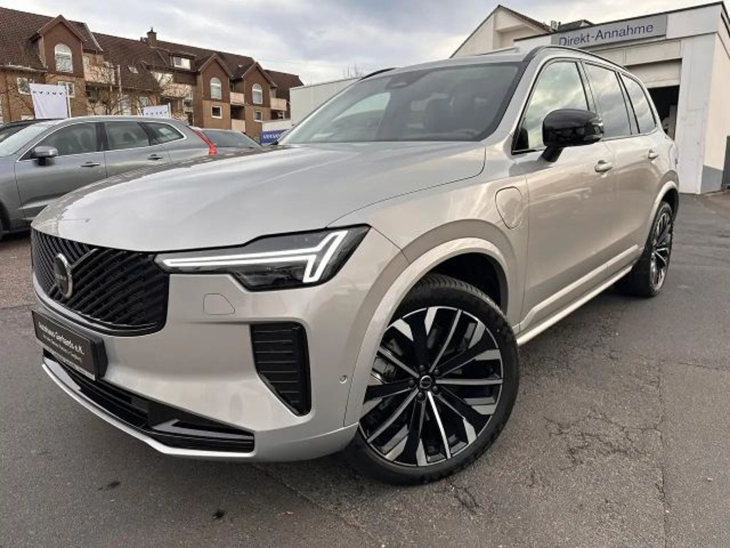 Volvo XC90 AWD T8 Plus