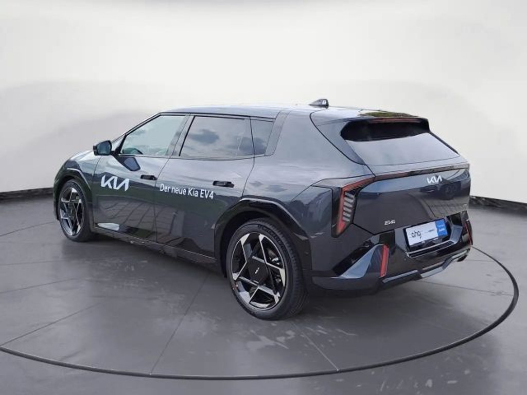 Kia EV4