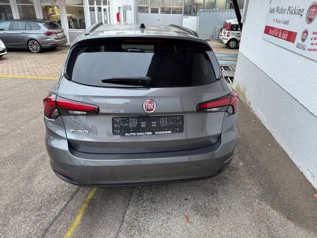 Fiat Tipo CityCross Life
