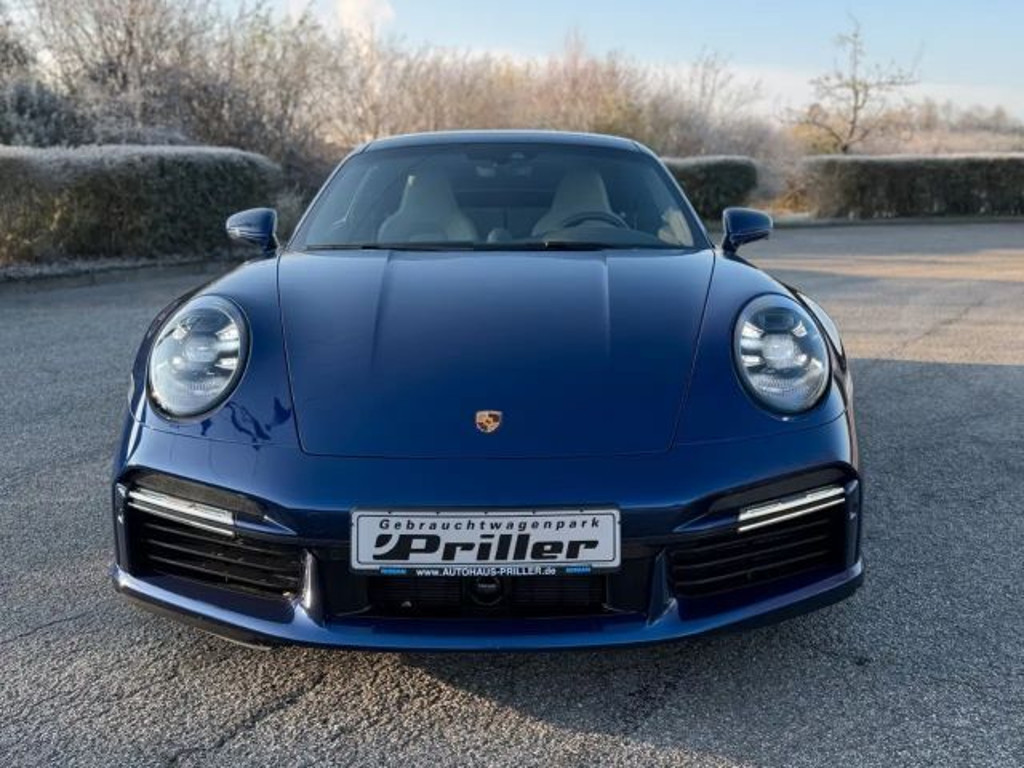 Porsche 992