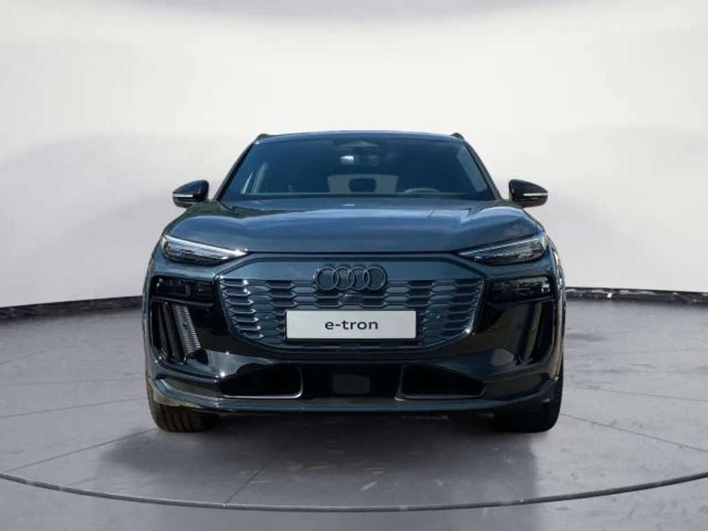 Audi SQ6 e-tron