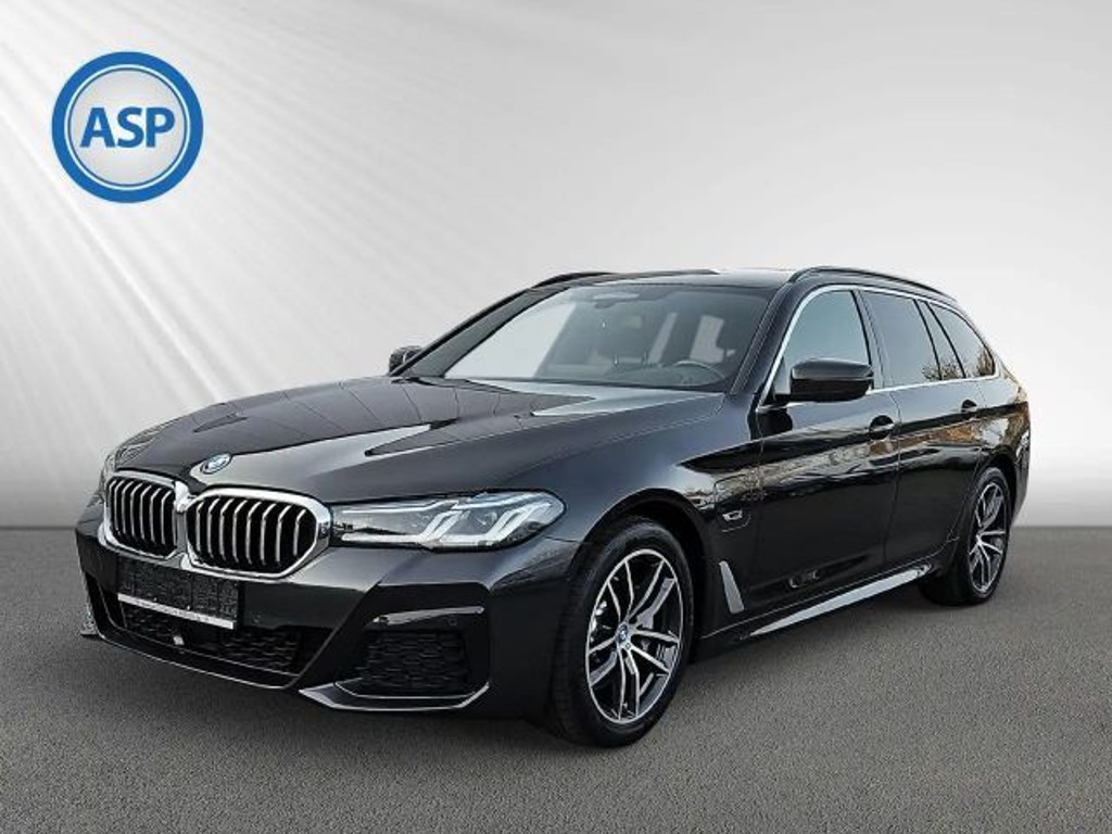 BMW 5 Serie 530 M-Sport xDrive Touring 530e