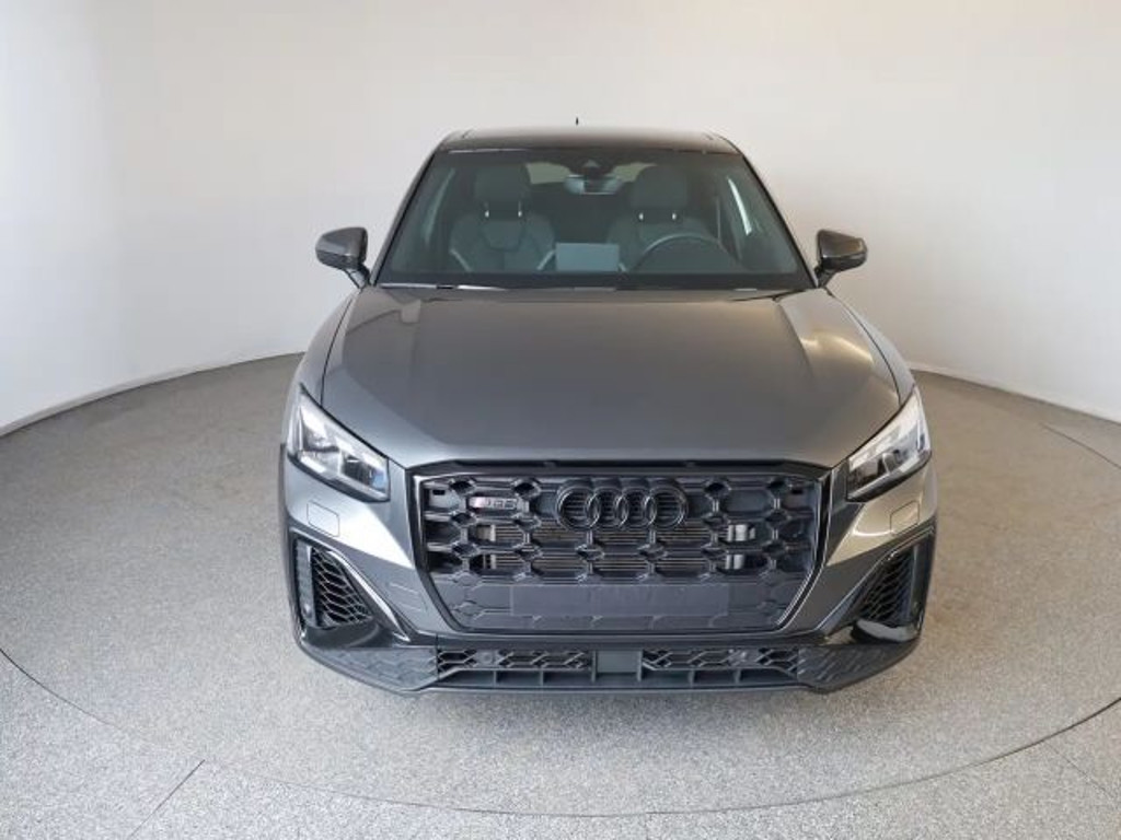Audi SQ2