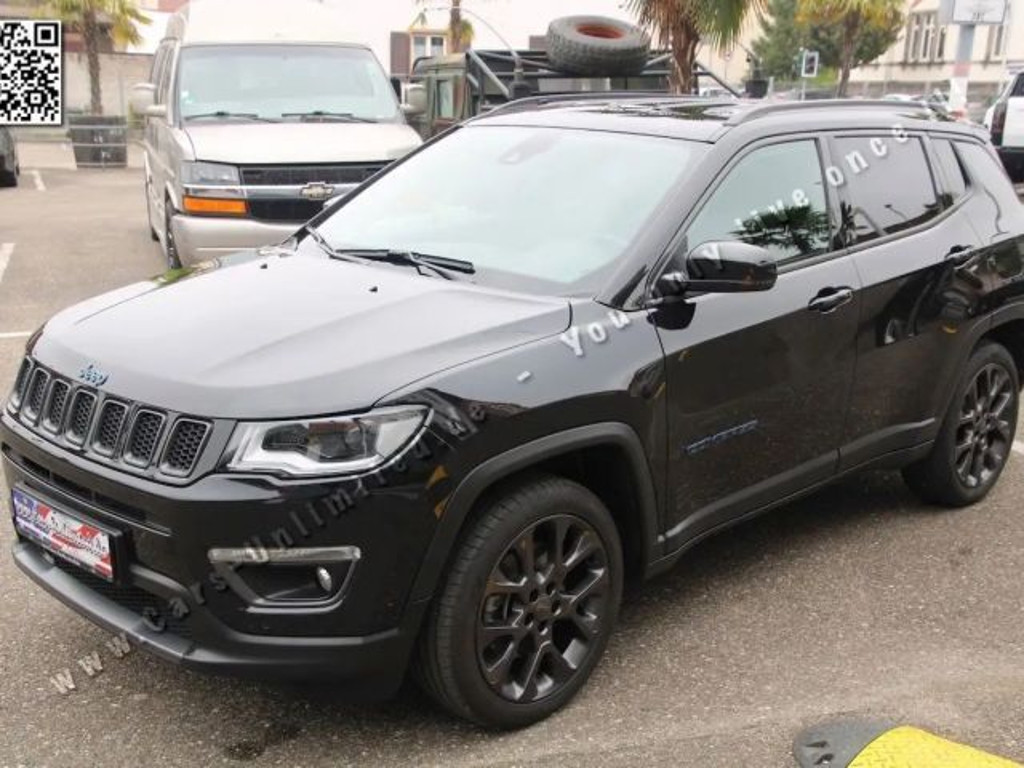Jeep Compass 4xe Hybrid 4x4