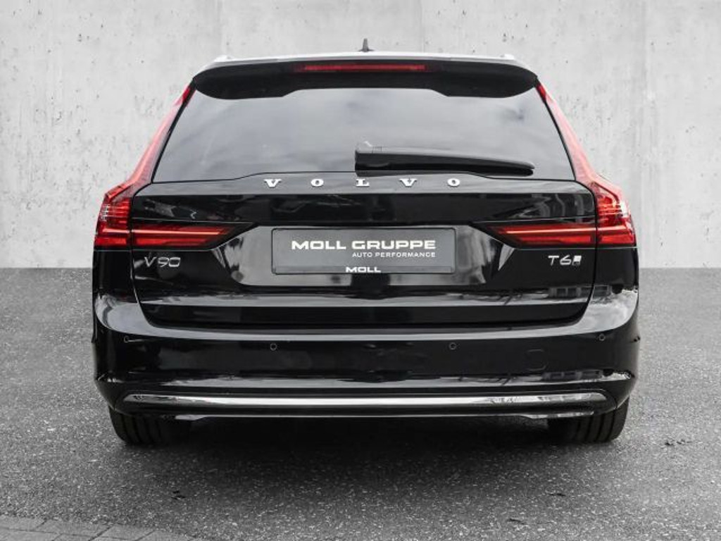 Volvo V90 AWD T6 Twin Engine Core