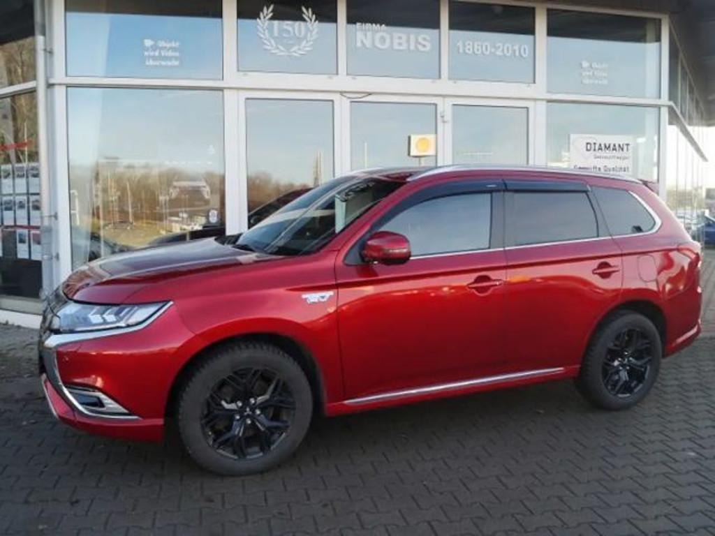Mitsubishi Outlander PHEV 4WD MIVEC