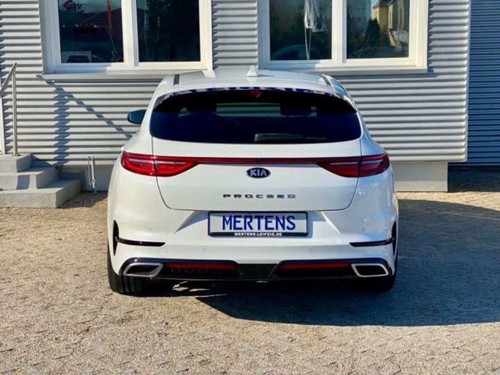 Kia ProCeed