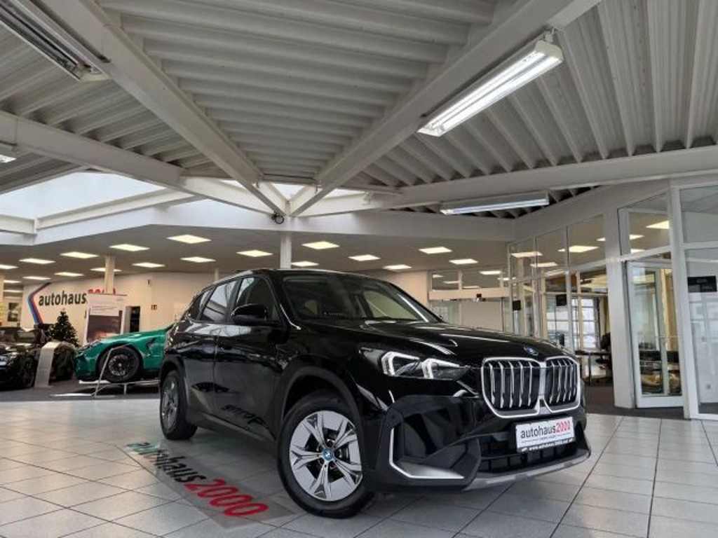 BMW iX1 xDrive