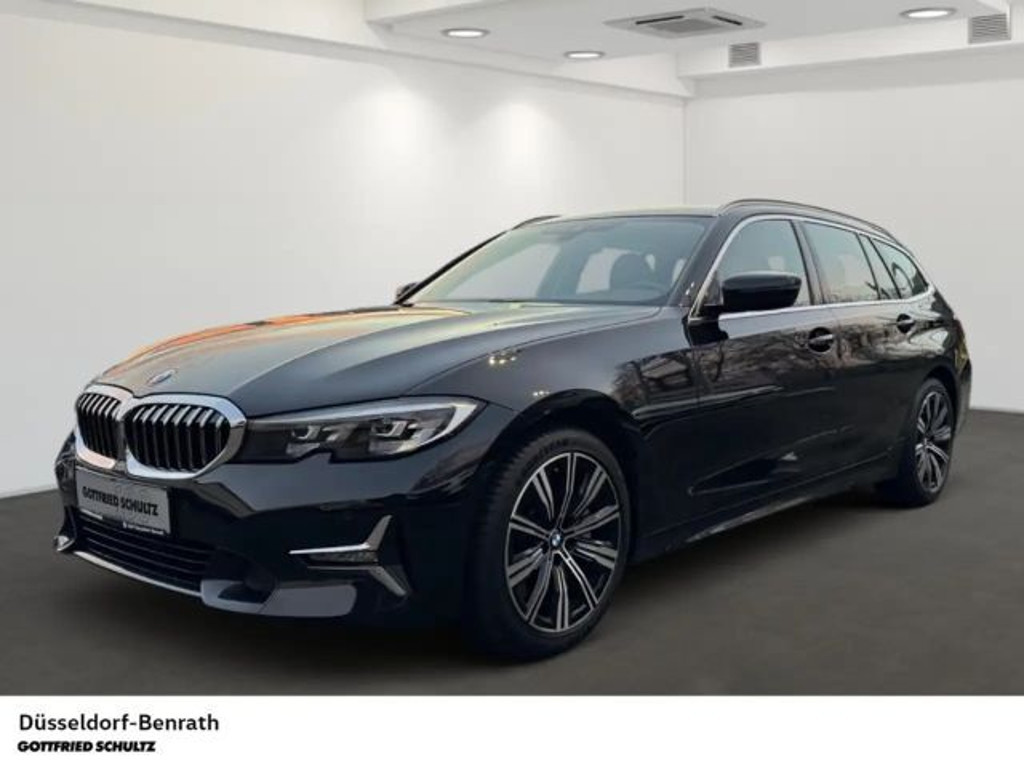 BMW 3 Serie 330 Luxury Line Touring 330i