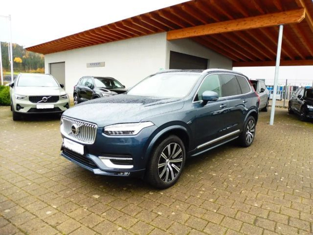 Volvo XC90 AWD Plus Bright