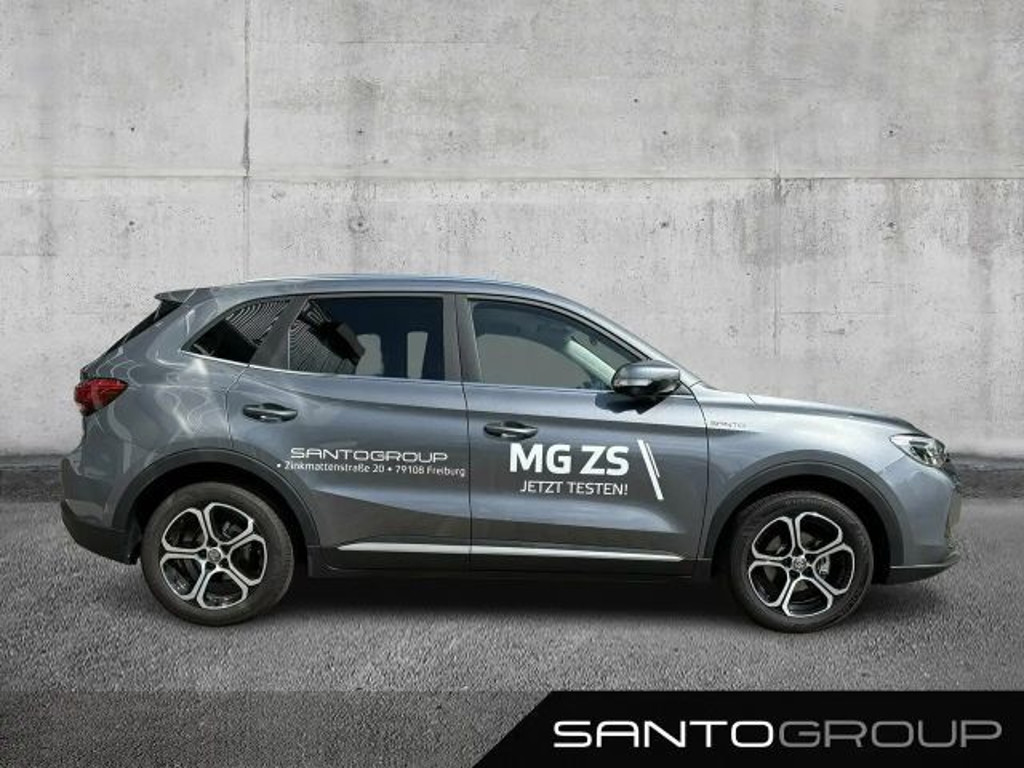 MG ZS
