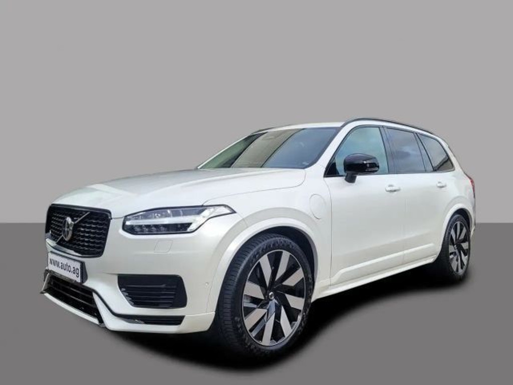 Volvo XC90 T8 Dark Ultra